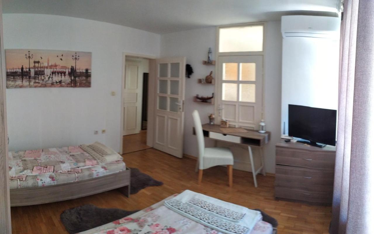 Apartament Bogoslovovi فارنا المظهر الخارجي الصورة